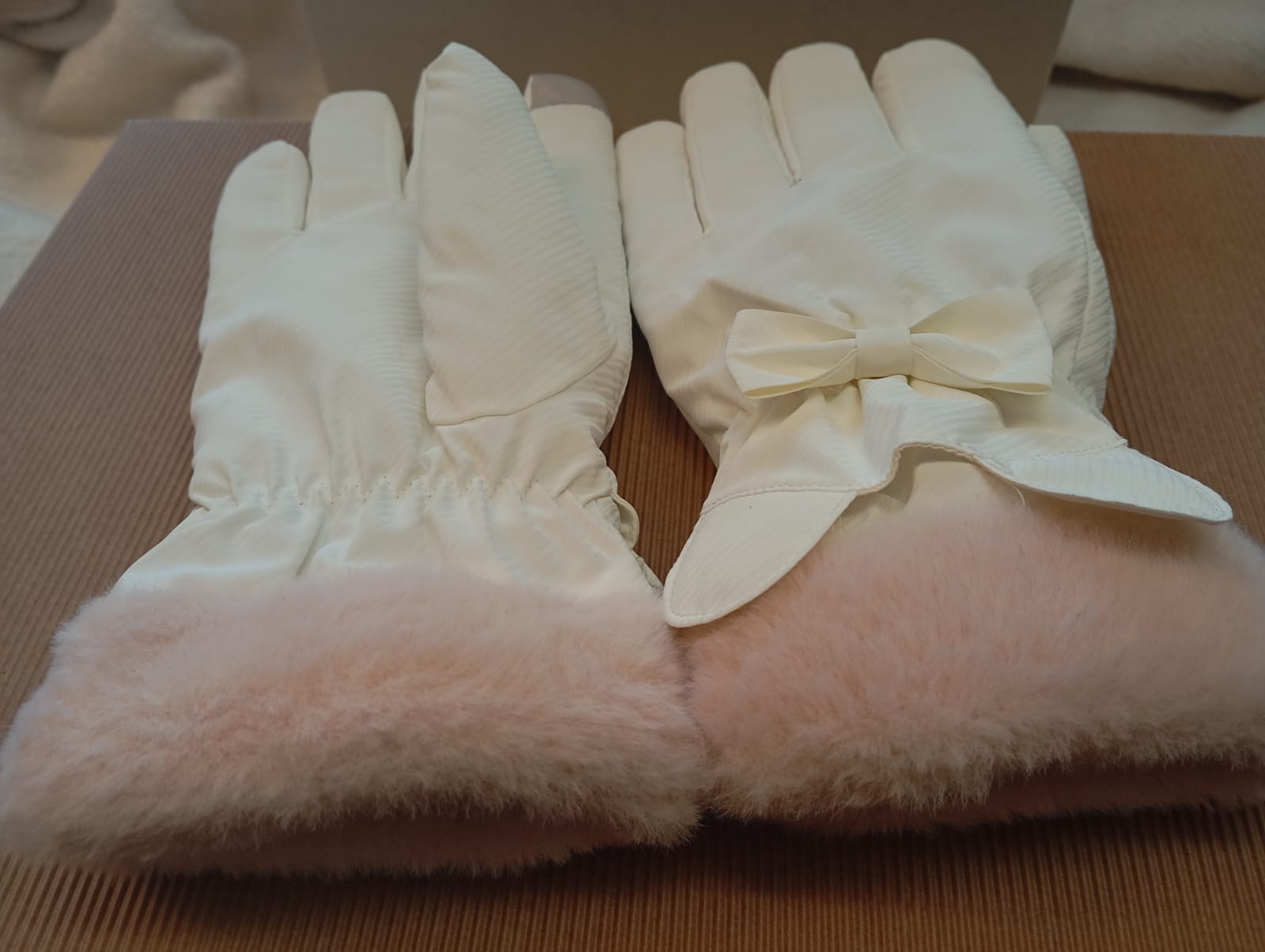 Cilanze Waterproof Winter Gloves – Refined, Warm & Functional