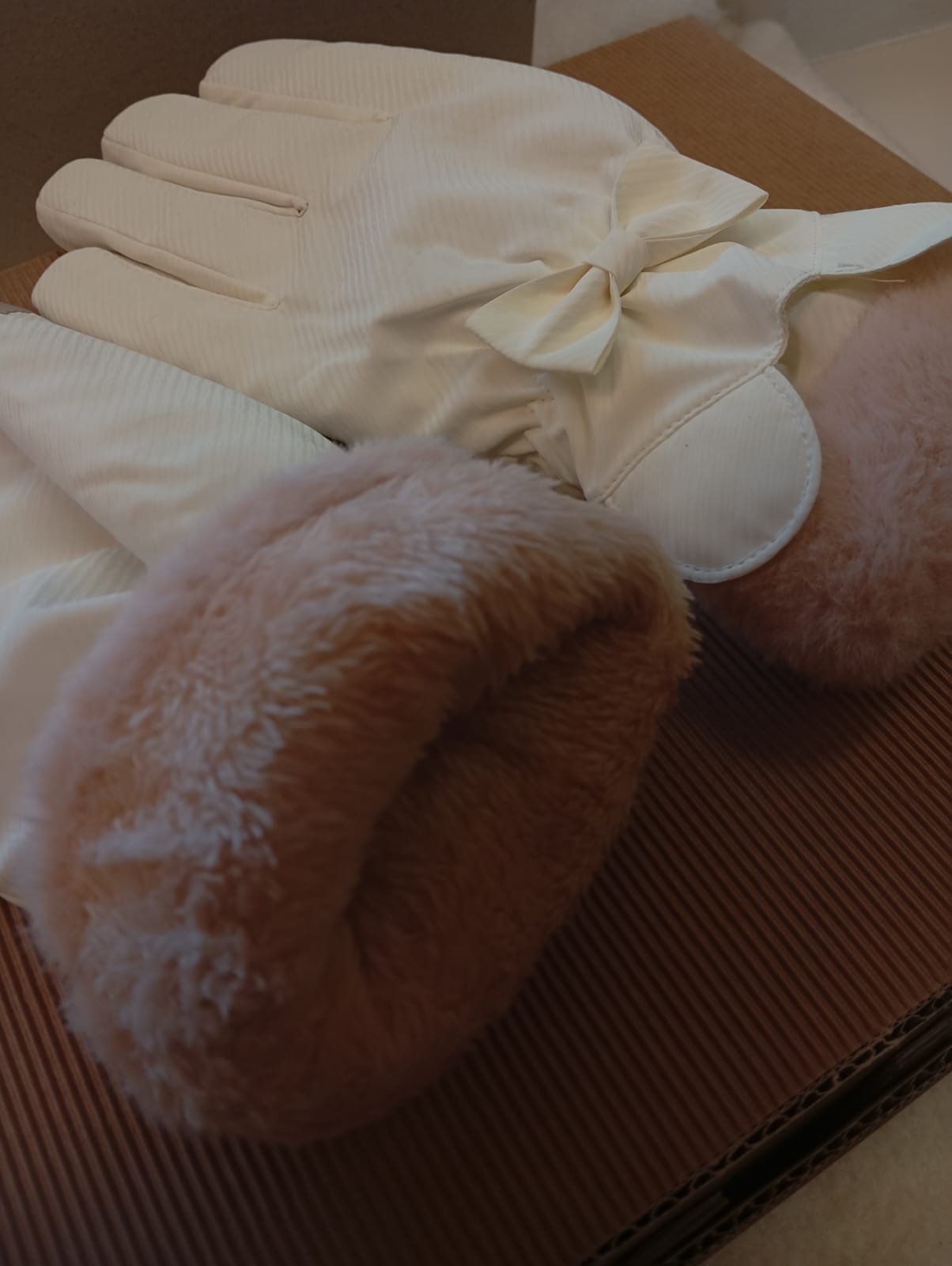 Cilanze Waterproof Winter Gloves – Refined, Warm & Functional